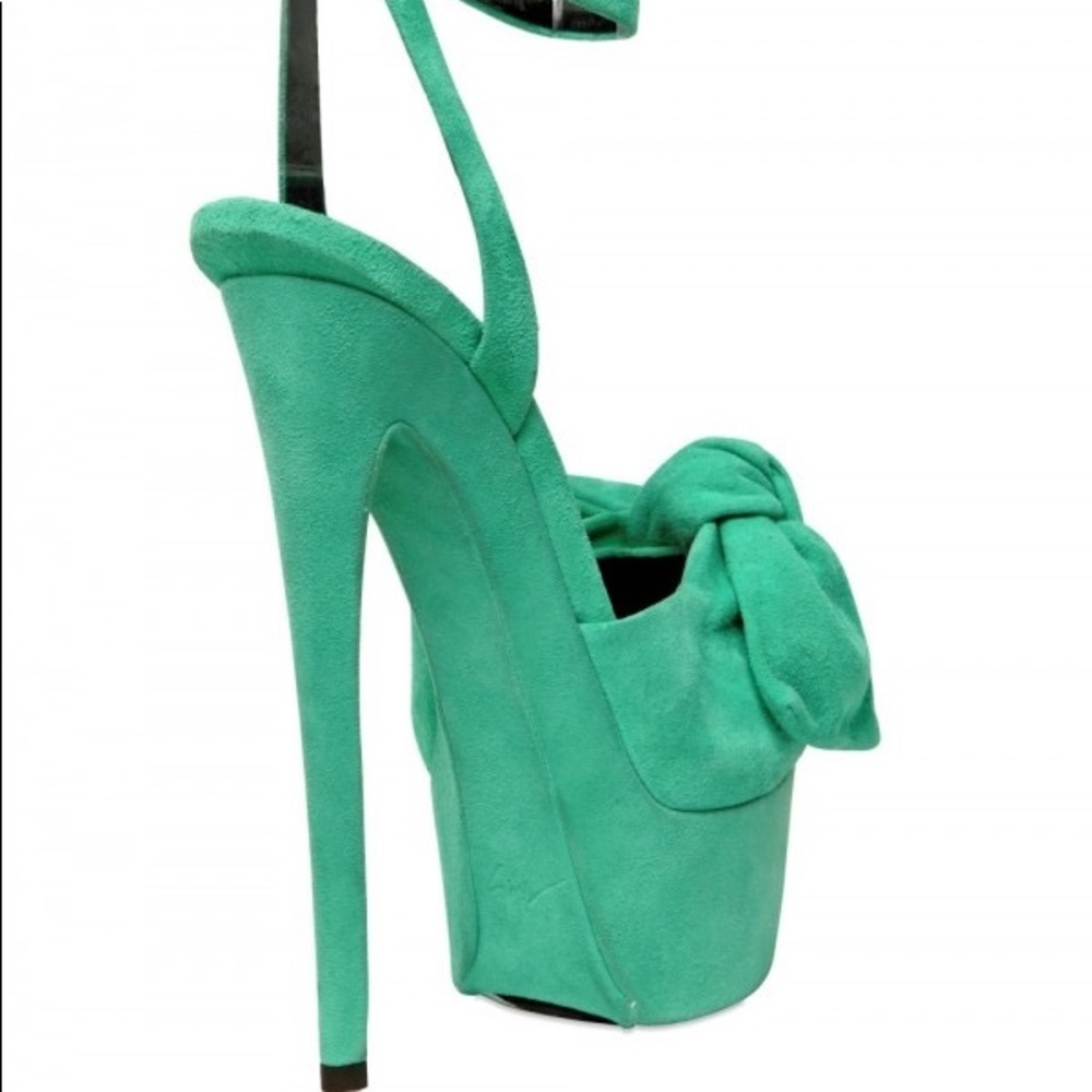 Giuseppe Zanotti “ Denny Bow” Mint Green Platform Sandal Size 39  ‼️PRICE FIRM‼️ - Picture 12 of 16